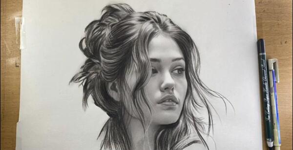 عکس آموزش نقاشی دختر حرفه ای