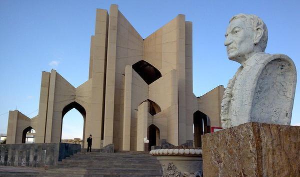 عکس خامنه ای با شهریار