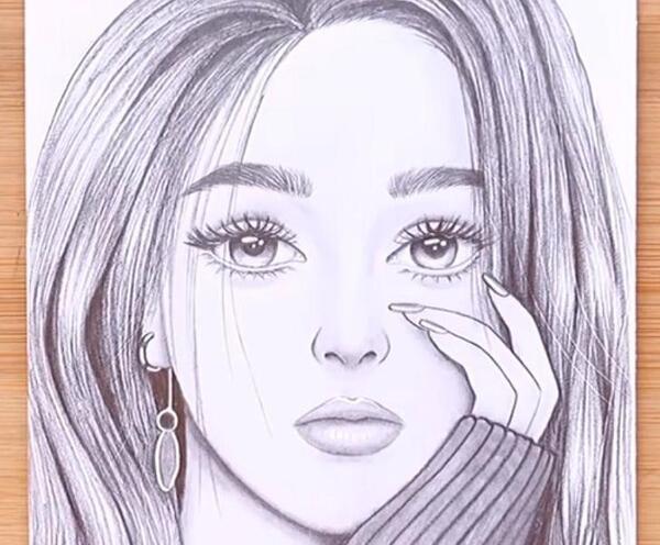 عکس نقاشی دختر چهره ساده