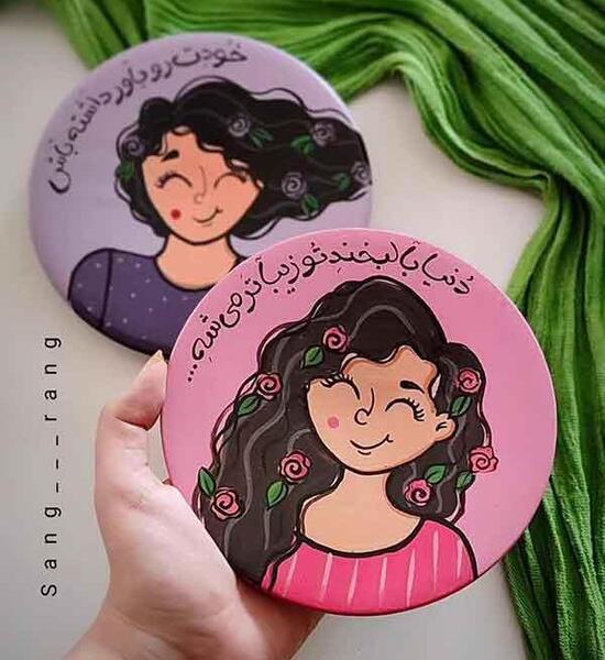 عکس نقاشی دختر روی سفال با گواش