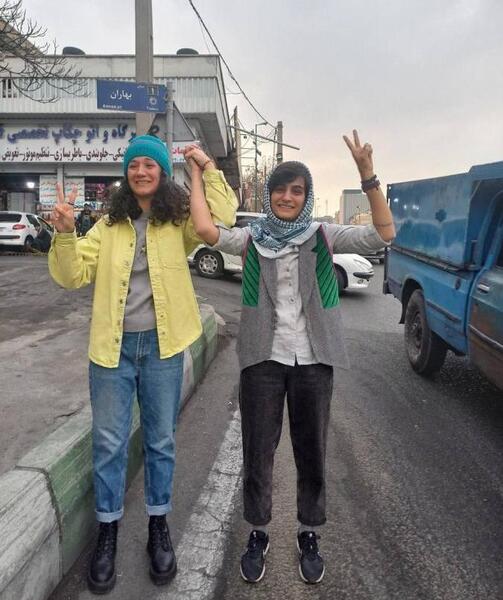 عکس کشف حجاب نیلوفر حامدی