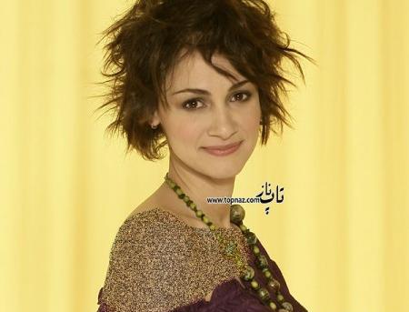عکس فرخنده در فیلم برگ ریزان