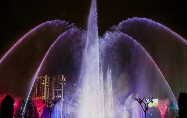 عکس ایران مال در شب