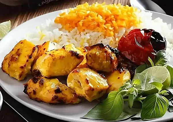 عکس جوزه ببر و ماهی