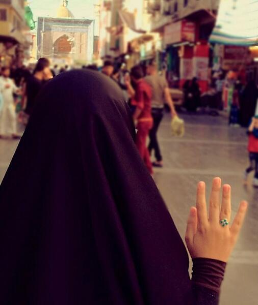 عکس دخترانه در بین الحرمین