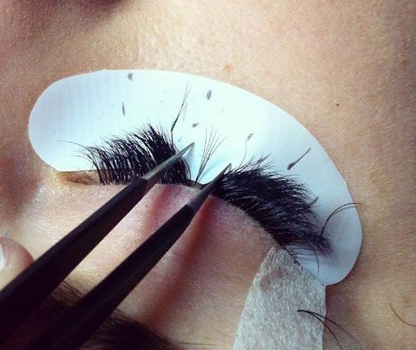 عکس پروفایل مژه کاری