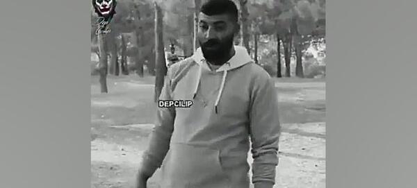 عکس بچه پایین باخت نمیده