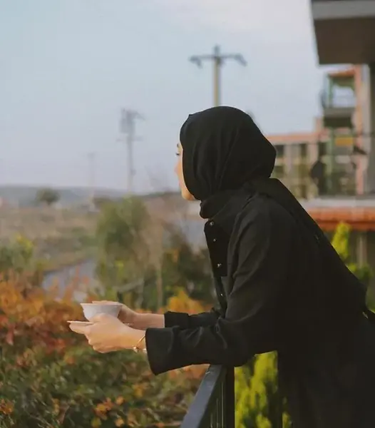 عکس زیباترین دختر با حجاب