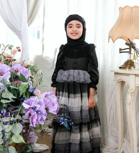 عکس دختر با حجاب کودک