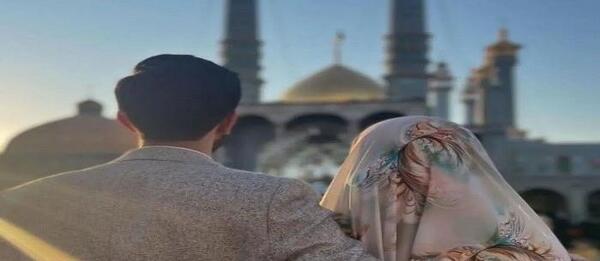 عکس رفیقانه با حجاب
