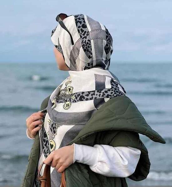 عکس پروفایل با حجاب بچه گانه