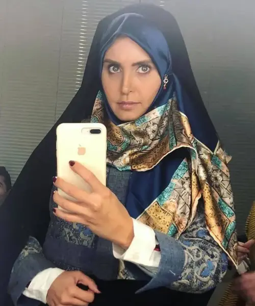 عکس با حجاب زن ایرانی
