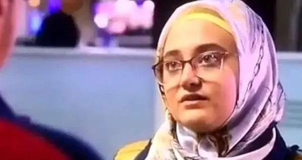 عکس مژگان در بچه مهندس ۵