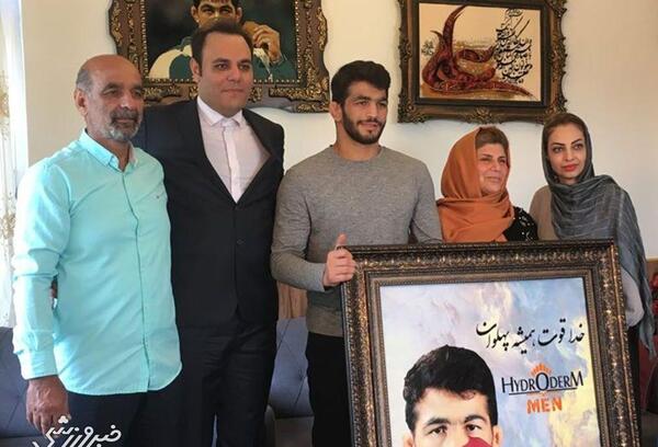 عکس بچه های حسن یزدانی