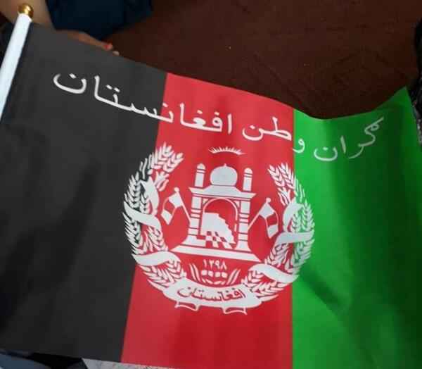 عکس پرچم افغانستان پسر