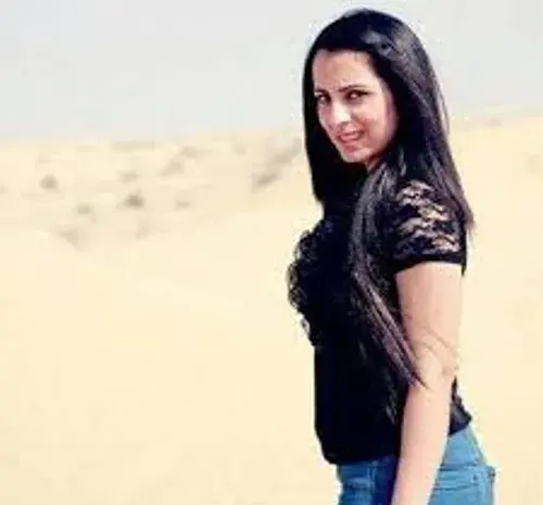 عکس خواننده های افغانی زن