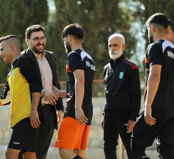 عکس اهورا منفرد