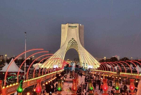 عکس میدان آزادی امروز