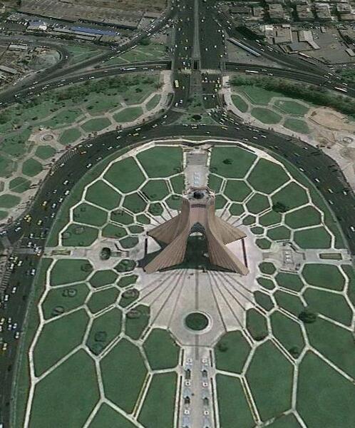 عکس هوایی از میدان ازادی