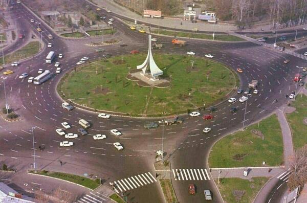 عکس هوایی میدان ازادی
