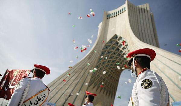 عکس میدان آزادی ۲۲ بهمن