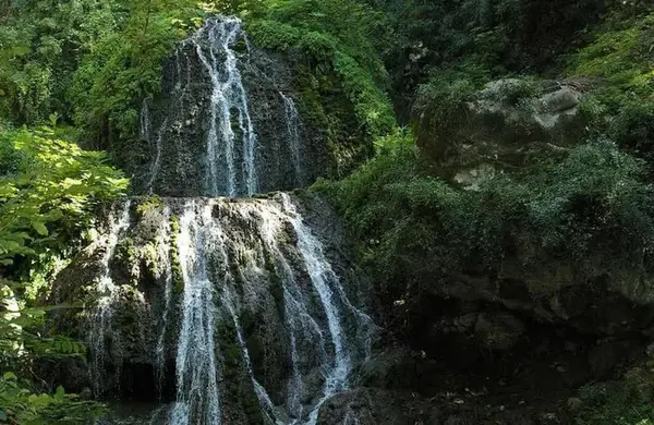 عکس پارک شبنم آزادشهر