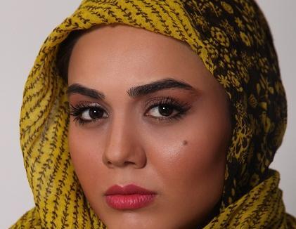 عکس آزاده زارعی در نقش باران