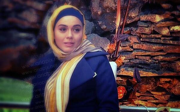 عکس جدید آزاده زارعی و همسرش