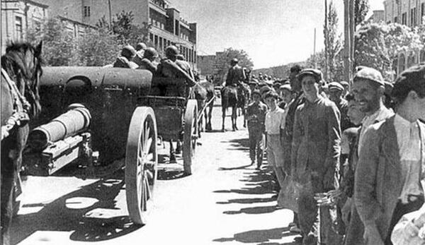 عکس آزادیخواهان