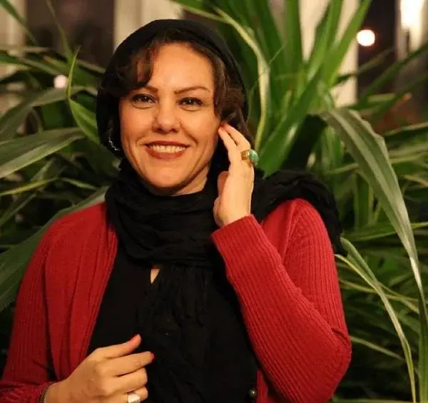 عکس بازیگر رقیه چهره آزاد