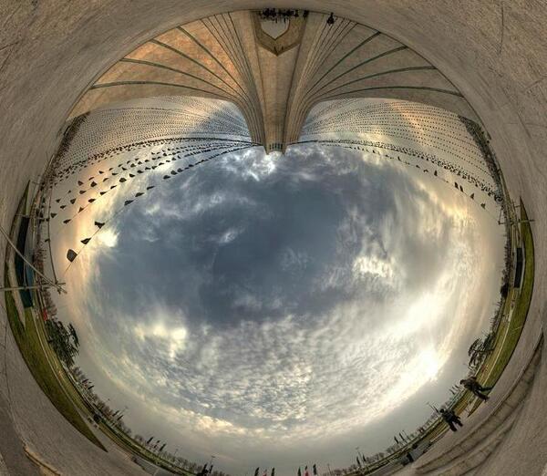 عکس برج آزادی از نمای بالا