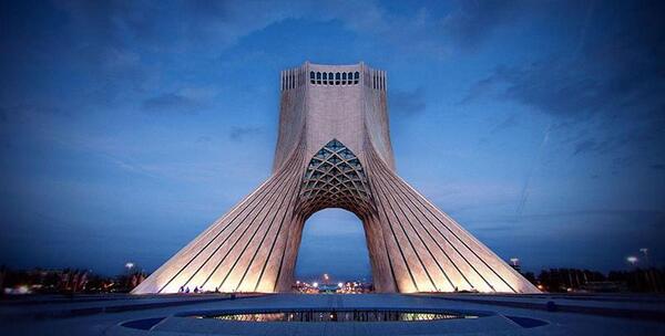 عکس برج آزادی از نمای بالا