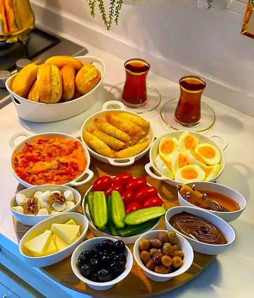 عکس صبحانه ایرانی ساده