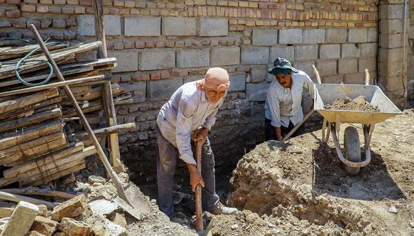 عکس از کارگر افغانی