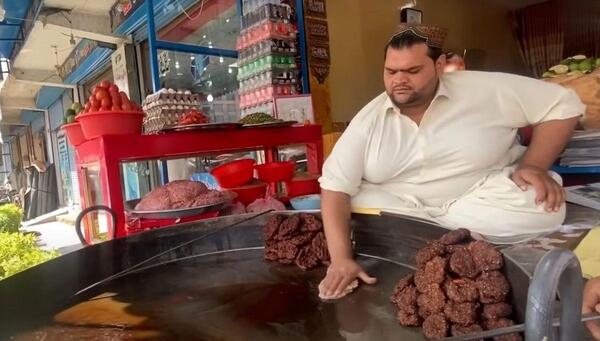 عکس آدم خان افغانستان
