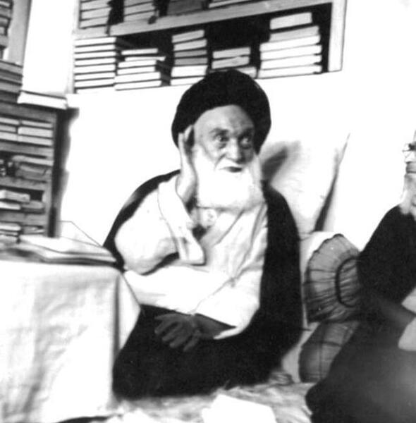 عکس جوانی آیت الله بروجردی
