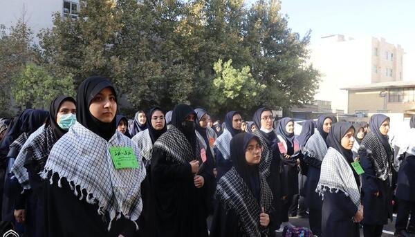 عکس دختران مدرسه ایران