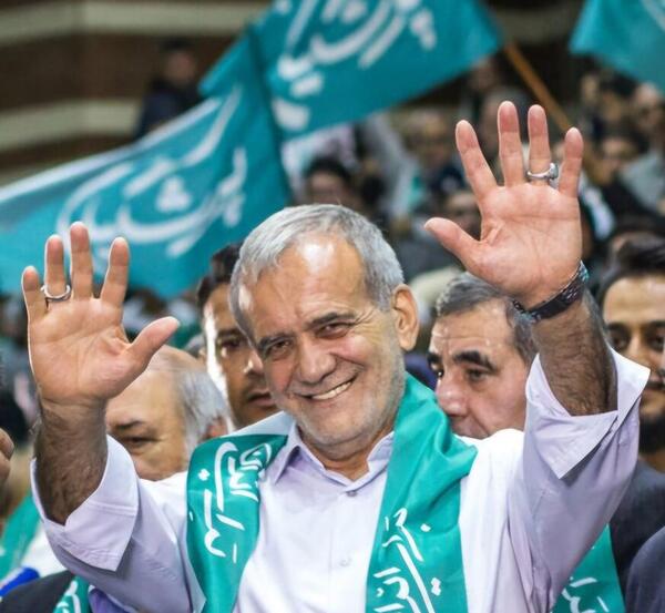 عکس پزشکی رئیس جمهور ایران