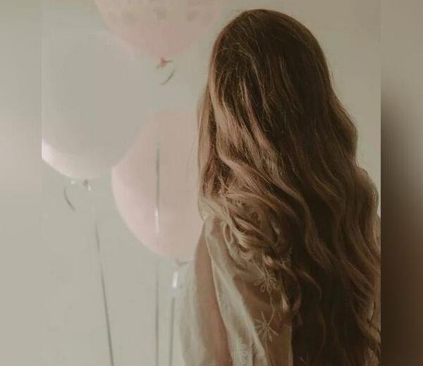 عکس های پروفایل دخترانه نیم رخ