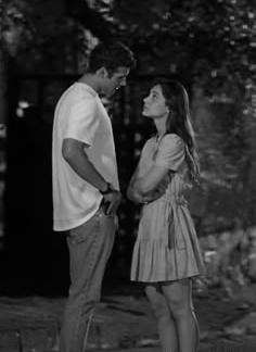 عکس عاشقانه سیاه سفید دخترانه
