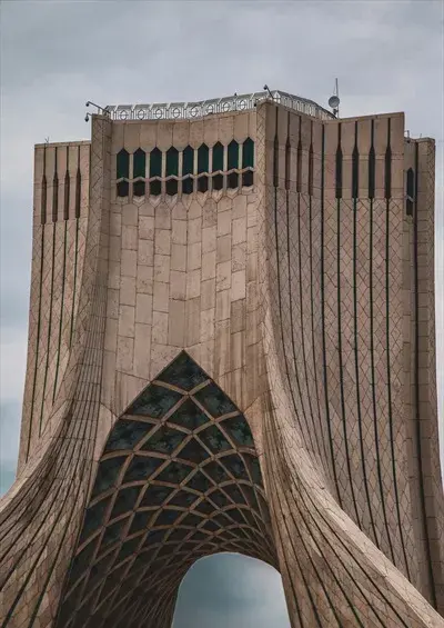 عکس پروفایل میدان آزادی