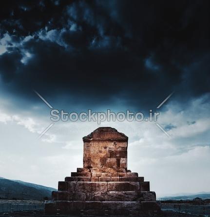 عکس مقبره کوروش برای پروفایل