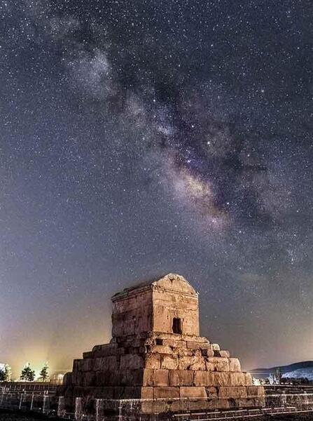عکس آرامگاه کوروش برای تصویر زمینه
