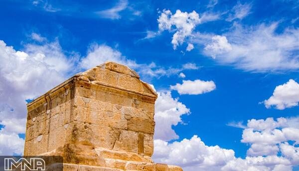 عکس پاسارگاد هوش مصنوعی