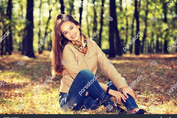 عکس دختر زیبای پاییز