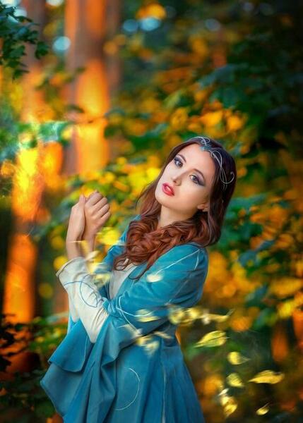 عکس زیبای دختر پاییزی