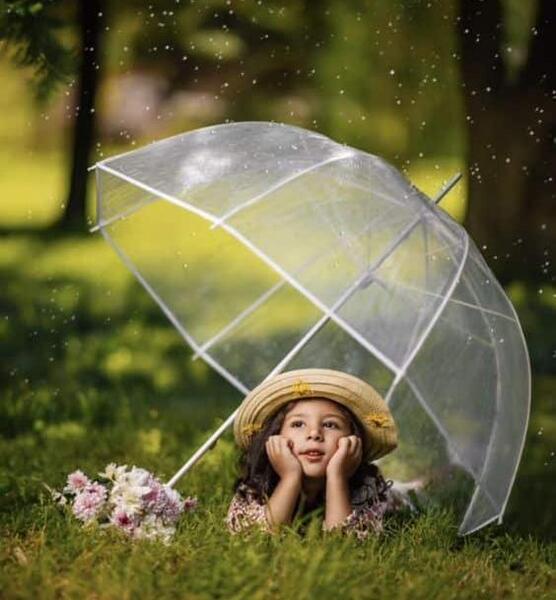 عکس پاییزی با چتر