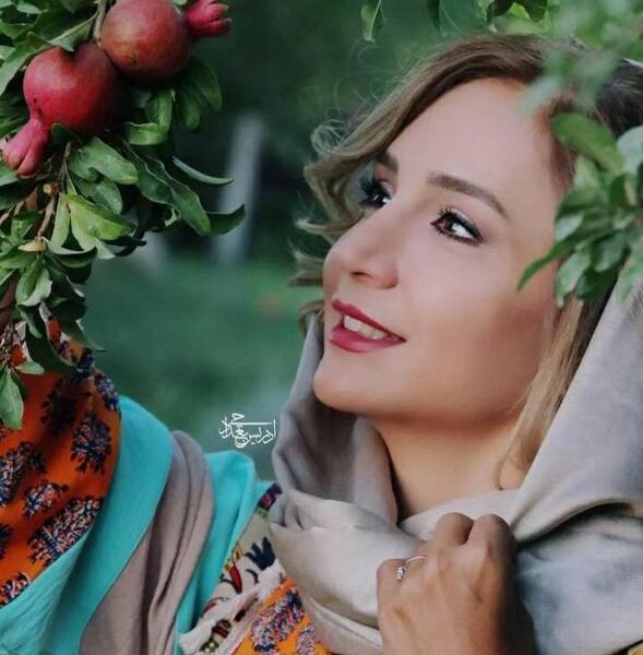 عکس باغ انار پاییزی