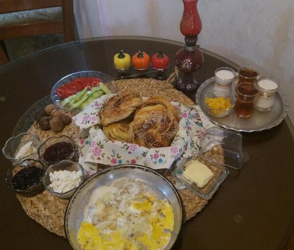 عکس صبحانه روز جمعه
