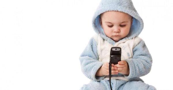 عکس گوشی واقعی برای بچه ها